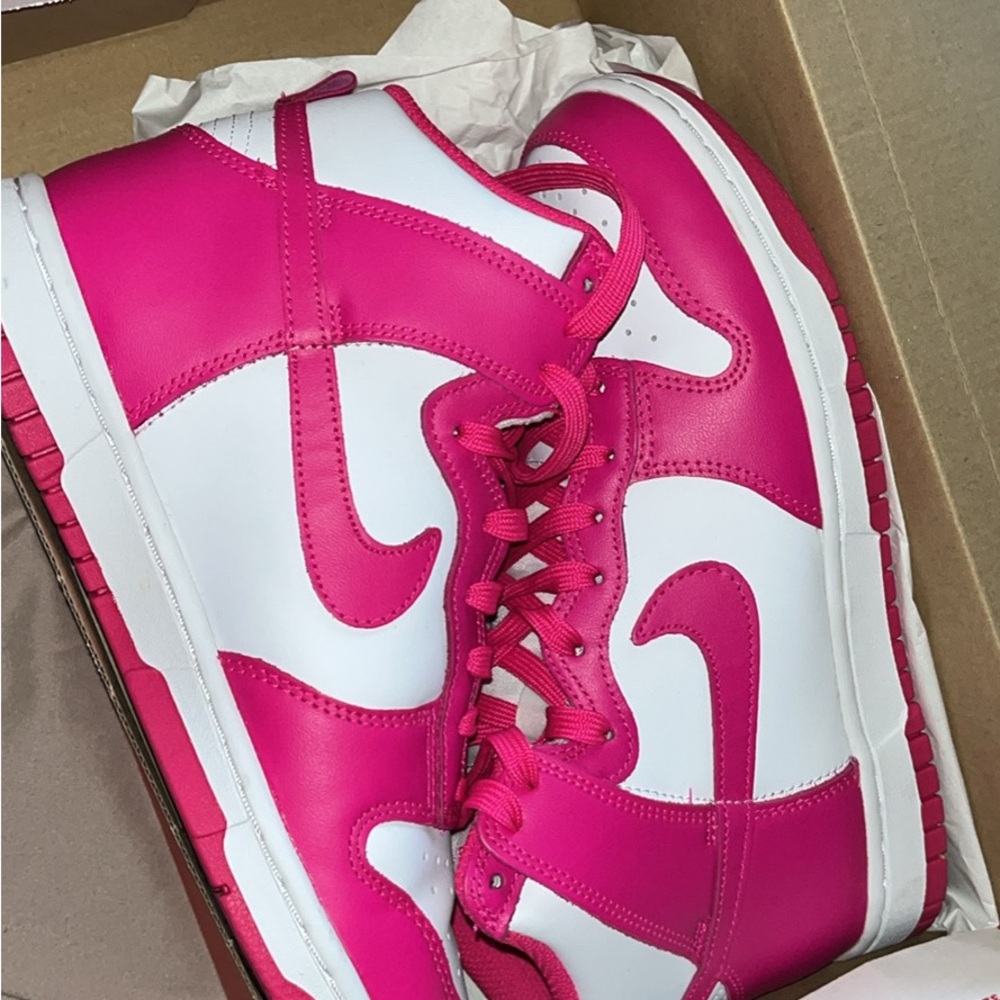 Nike Women's Fuchsia and White Sneakers